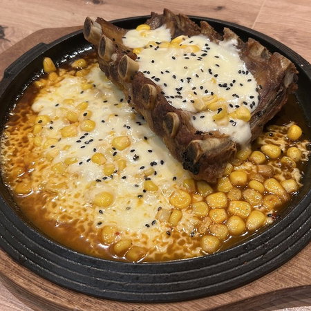 Korean ribs with cheese and sweetcorn at Hansik