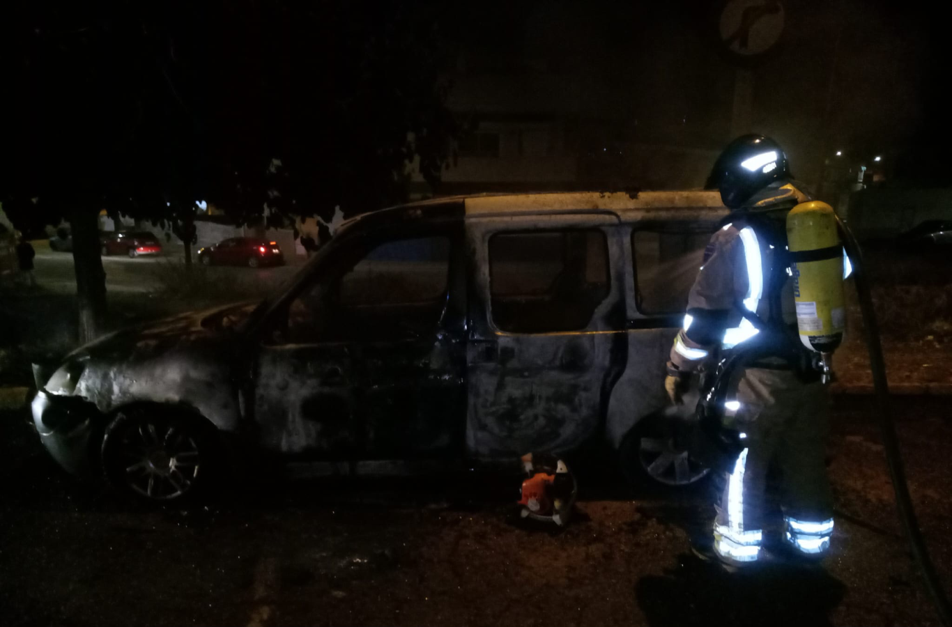 April Fool’s Flame: Vehicle Fire In Puerto De Mazarron Quickly Contained By Firefighters