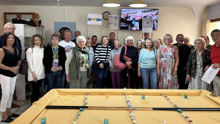 Cheque handing over at ACE in Estepona.