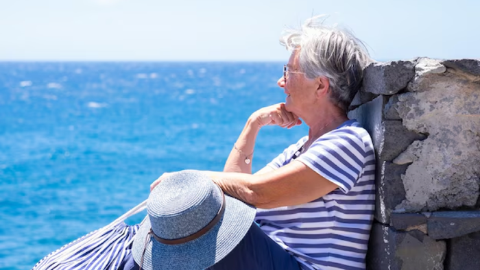 Foreign resident in Spain.