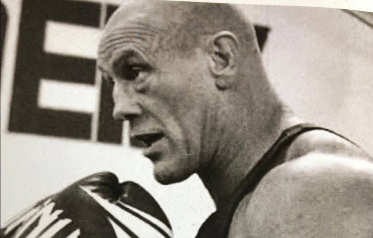 Lodgeys Boxing Weekend Packs A Punch