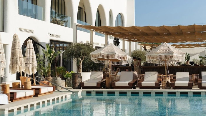 Nube beach club in Estepona