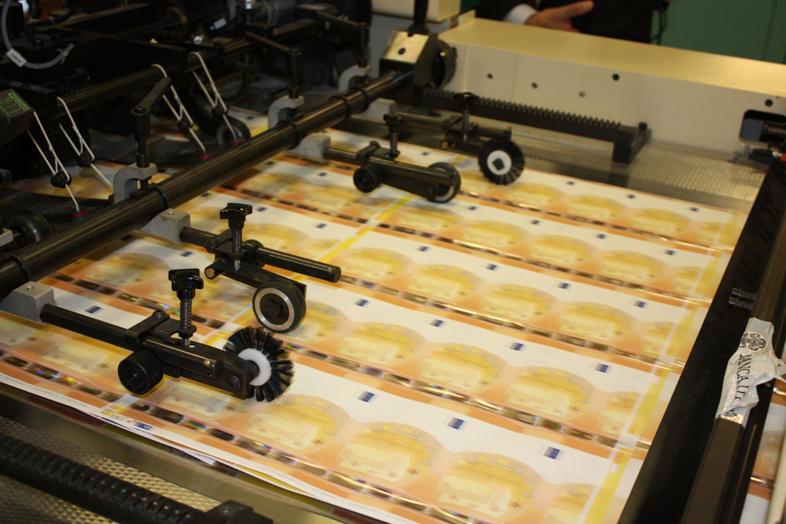 Euro Banknotes New Design Plan Features Don Quixote Author Cervantes In Proposal