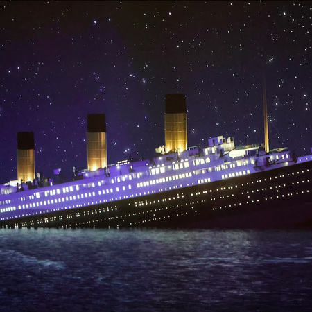 Titanic sinking