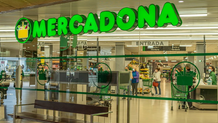 Mercadona supermarket entrance in Spain as shoppers check May holiday opening hours