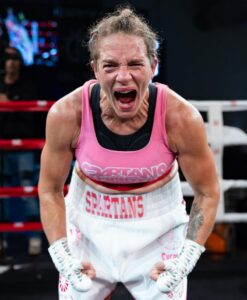 victoria Lomanx screaming