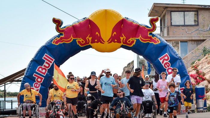 Start line at the Wings for Life race in Cuevas del Almanzora