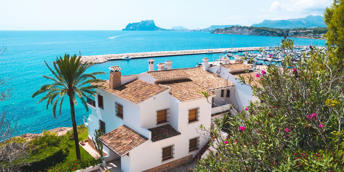Foreign Buyers Pay Up To 75% More For Homes In Spain – New Data Shows