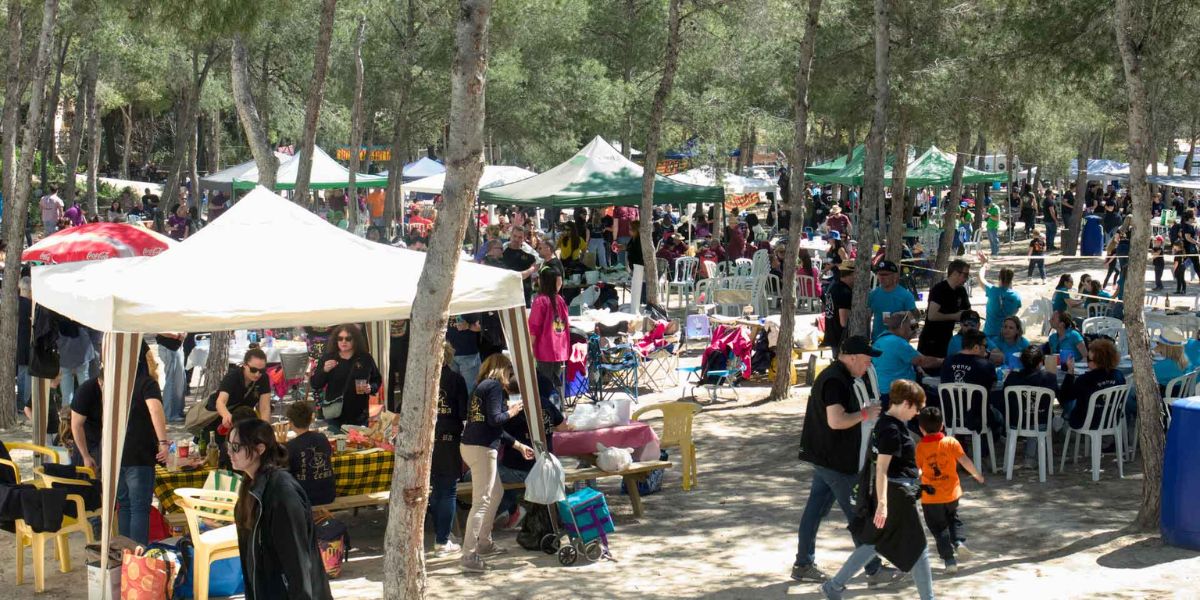 Benidorm’s Easter Celebration Unites Thousands In Nature