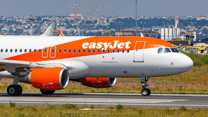 easyJet aircraft on runway in France ahead of planned cabin crew strike