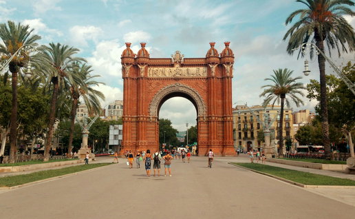 The Arc de Triomf.