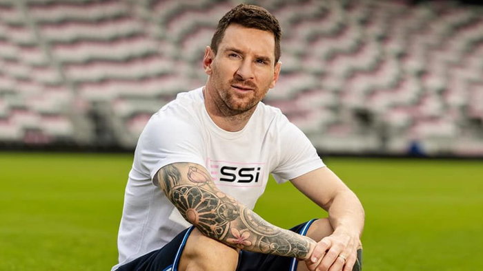 Lionel Messi Buys Spanish Club UE Cornellà