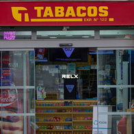 Spanish tobacco shop following a price update