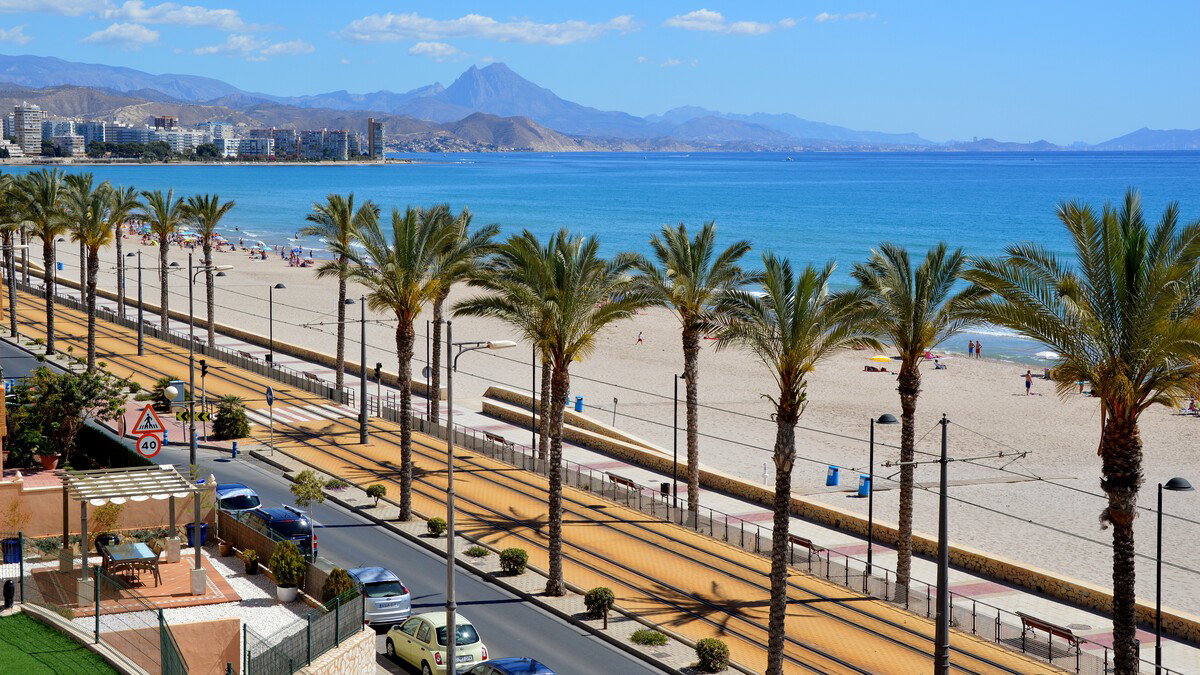 El Campello Upgrades Underground Waste System To Improve Recycling And Street Cleanliness