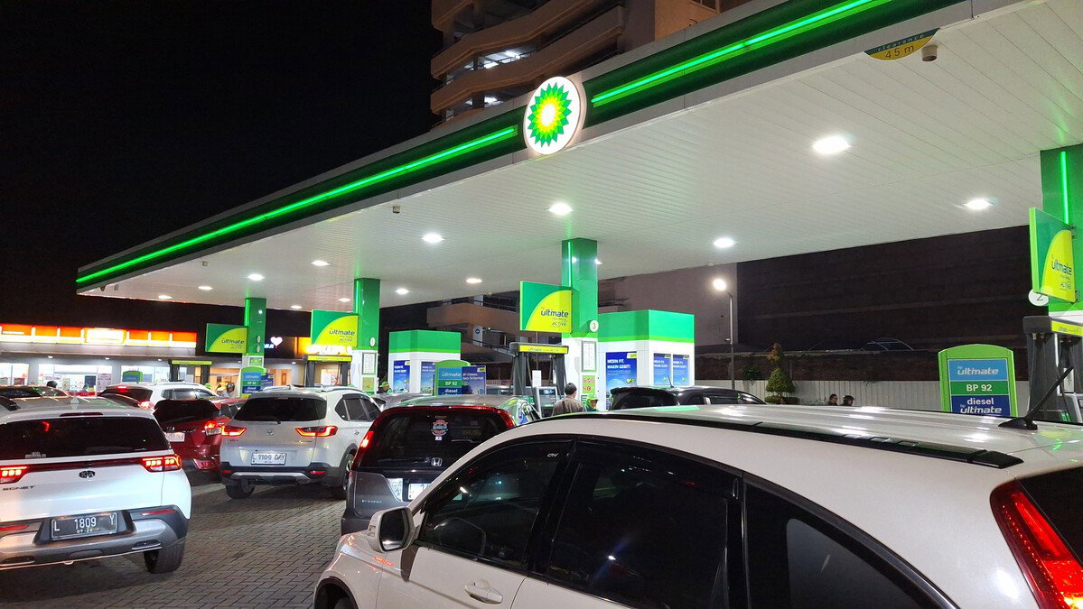 Saving 60c Per Litre: Why French Drivers Are Flooding Spanish Petrol Stations