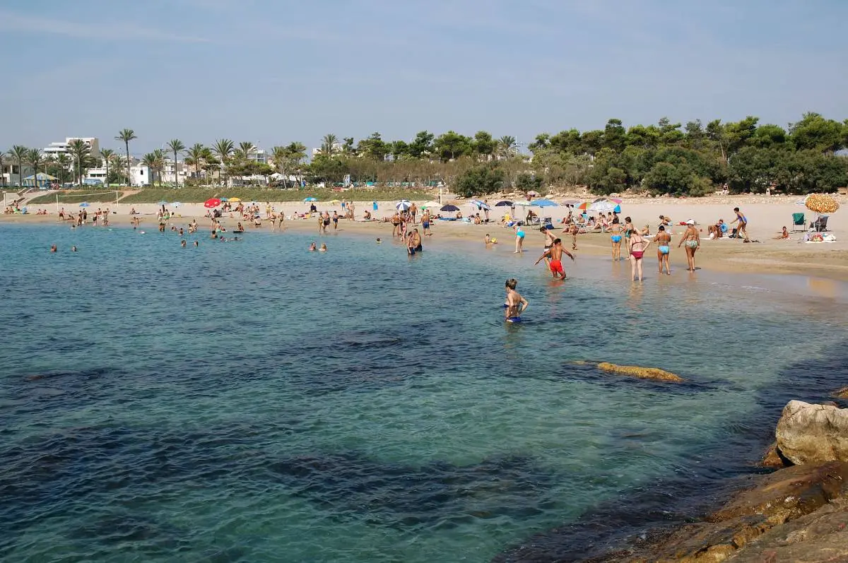 Stay Out Of The Sea: Torremolinos Imposes Immediate & Strict Bathing Ban At Los Álamos Beach For Sewage Readings