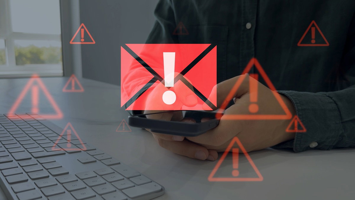 Spain Residents Warned After Fake Social Security Messages Try To Steal Bank Details