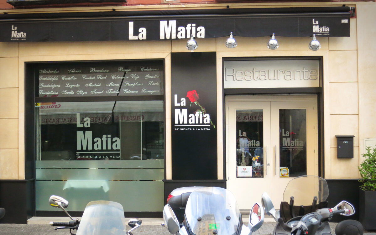Spanish restaurant chain drops La Mafia name after Italian government wins legal battle