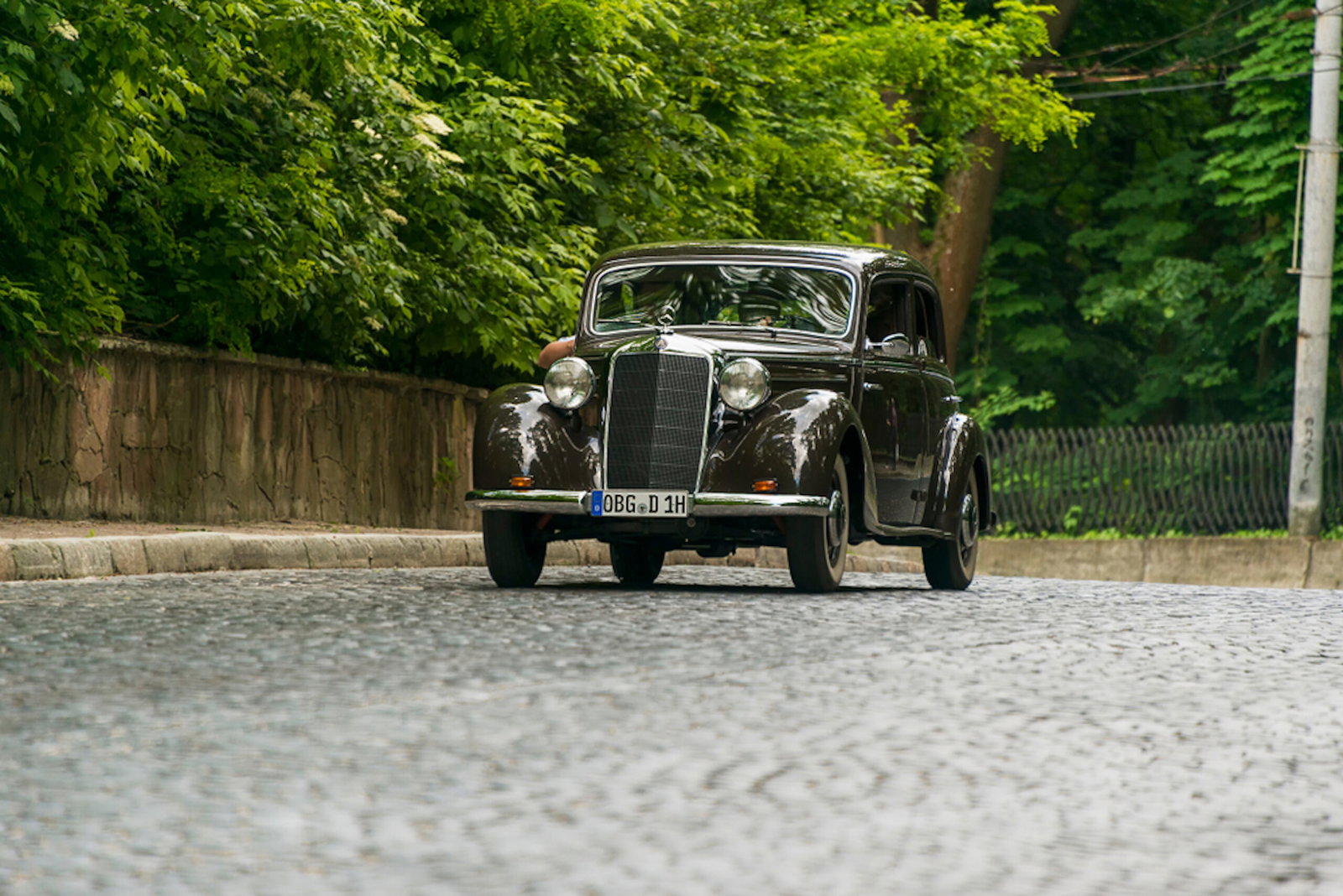 Time-capsule On Wheels: Marilyn Monroe’s Mercedes-benz Goes Up For Auction