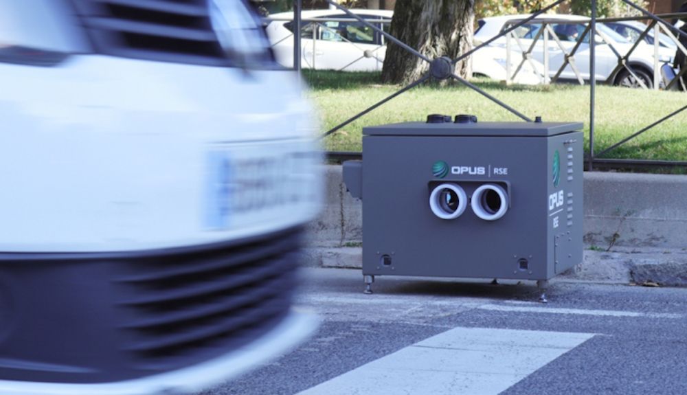 New roadside tech measuring noise and particle emissions.