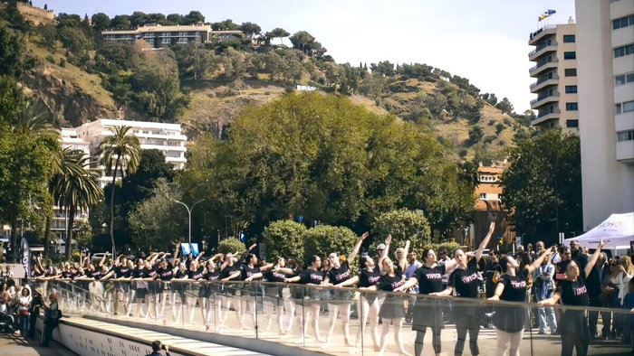 600 ballerinas exercising in Muelle Uno, Malaga port.