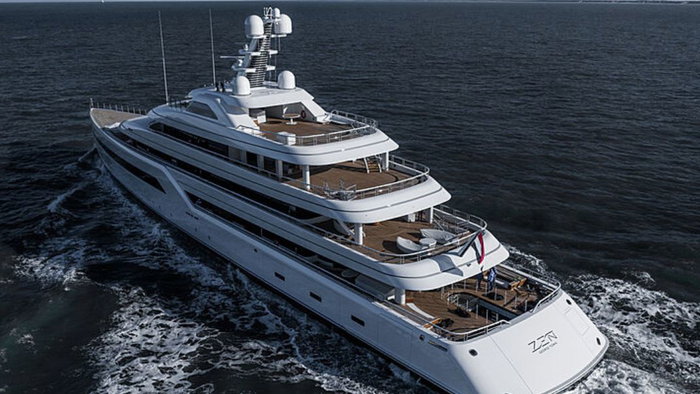 Superyacht Zen