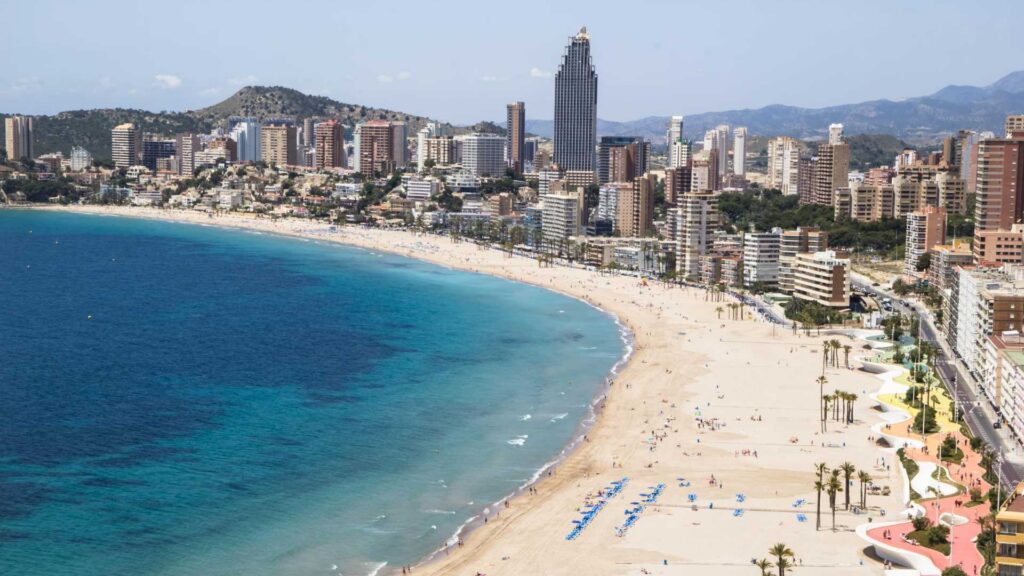 Costa Blanca beaches continue leading Spain’s Blue Flag rankings