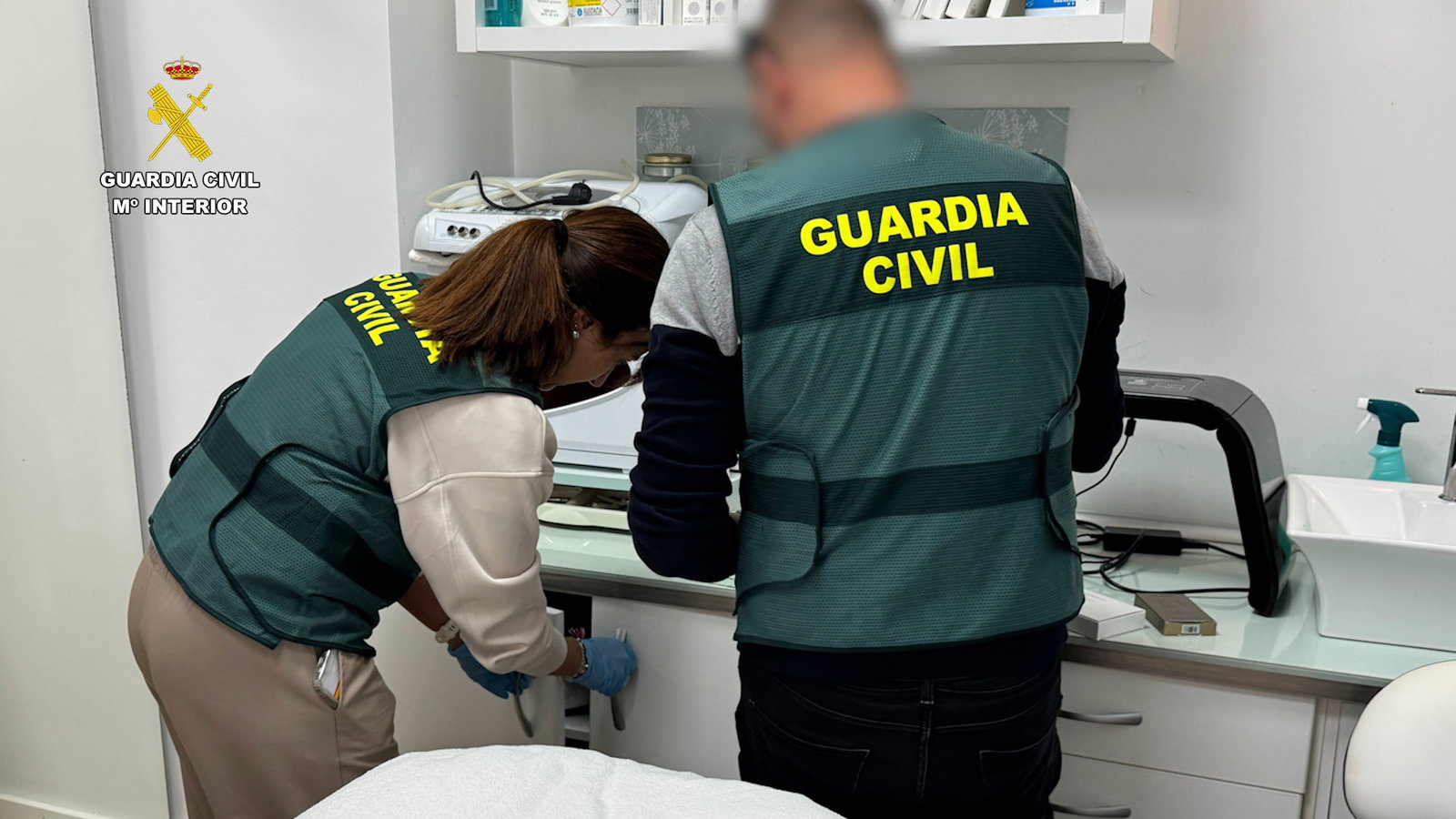 Major Police Crackdown Reveals Illegal Botox Operations Across Spain
