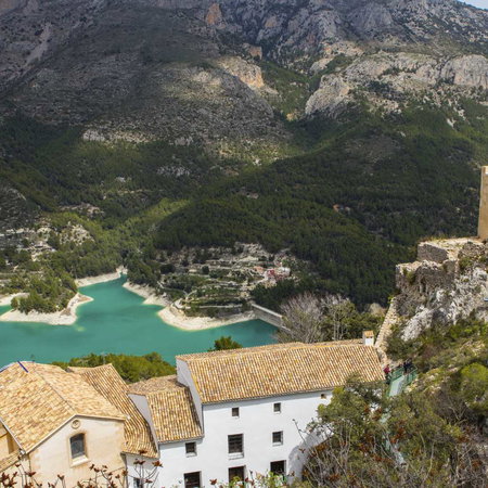 Are motorhomes welcome in Spain?
