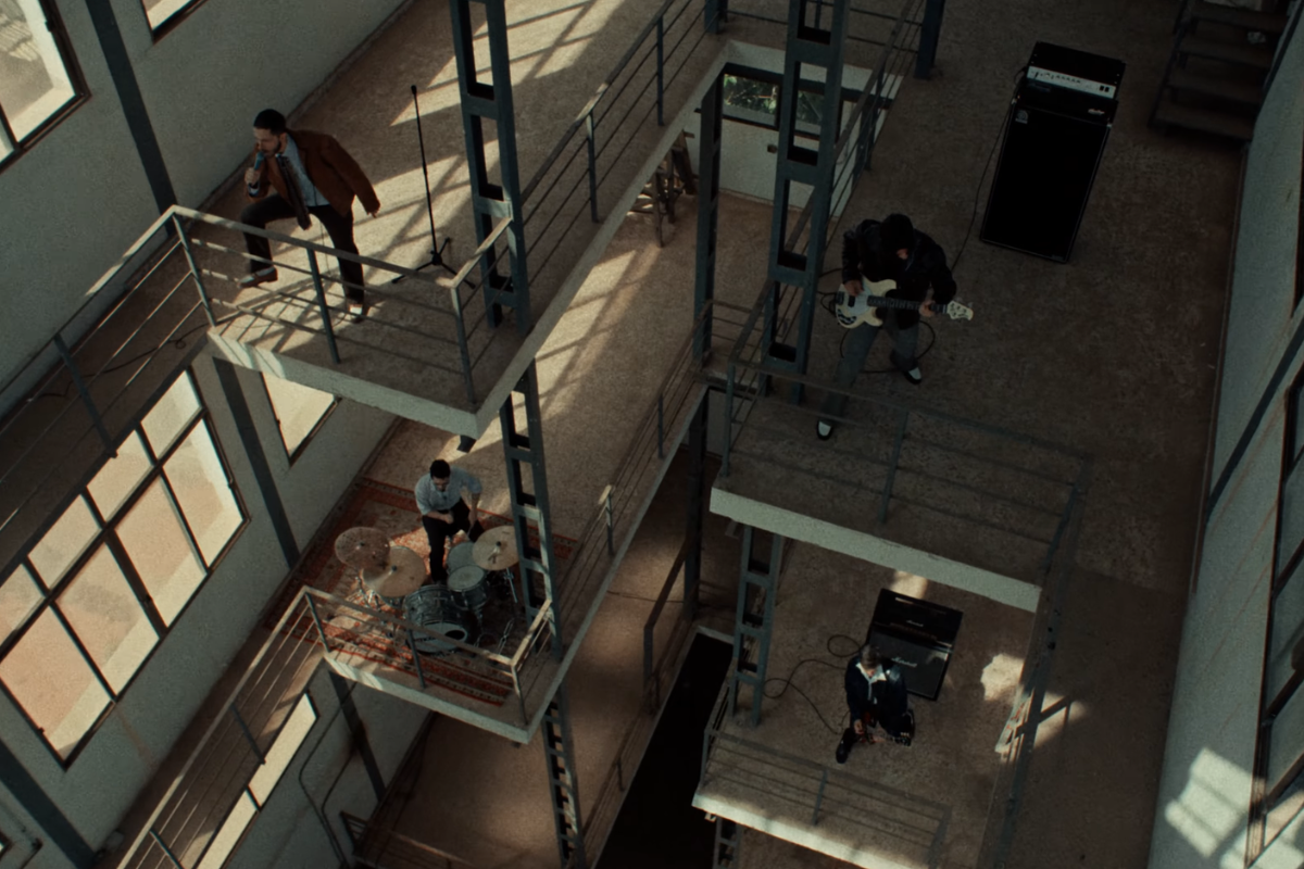 Arde Bogotá film new video in Cartagena for third album