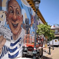 Picasso appears in Arroyo de la Miel.