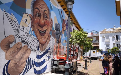 Picasso appears in Arroyo de la Miel.