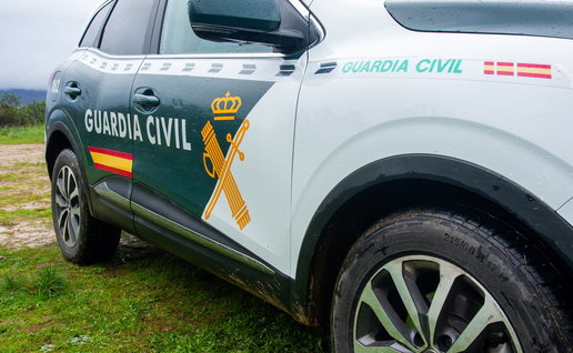Guardia Civil patrol vehicle in Spain as authorities warn about growing disinformation campaigns targeting security forces.
