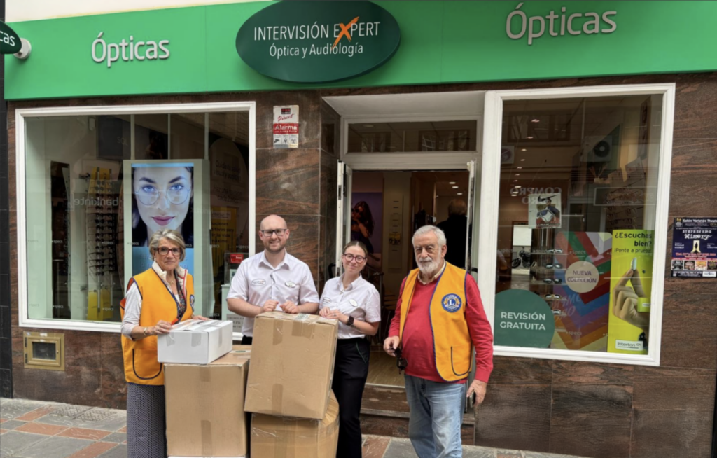 Eyes of kindness: Fuengirola residents share the gift of sight