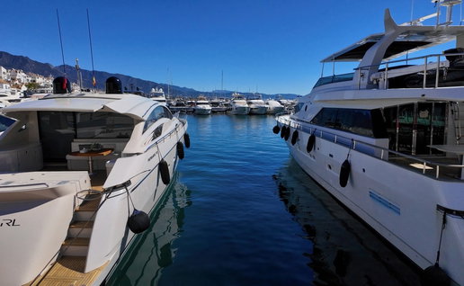 Puerto banus yachts