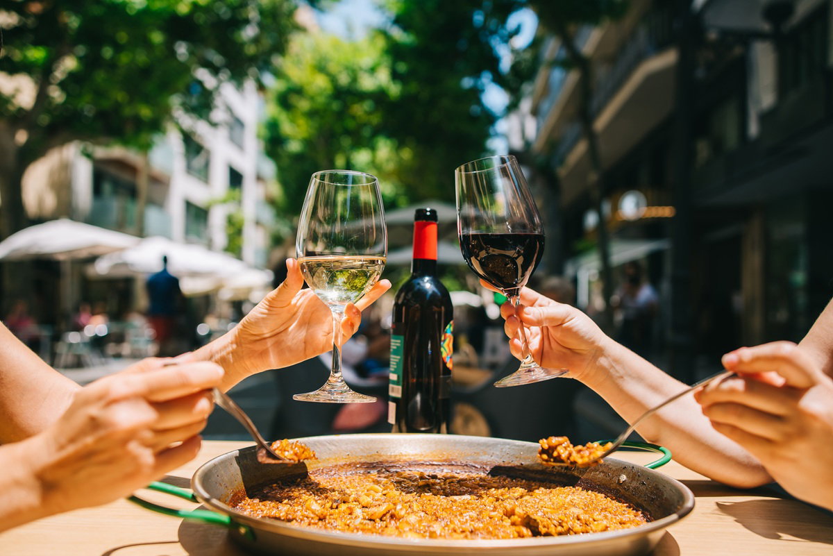 Spain’s Restaurants Could Soon Start Serving Smaller Meals Under New Food Waste Law