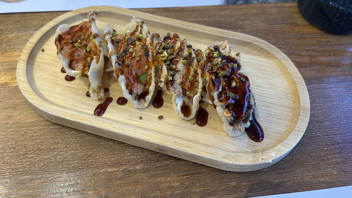 Toyo sushi tuna tacos