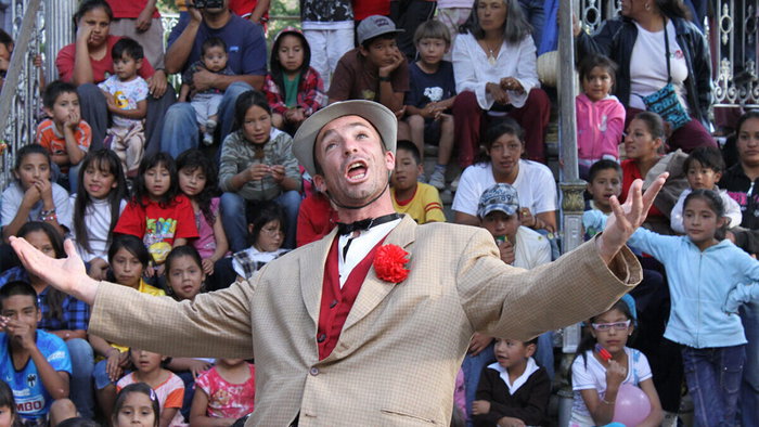 Clowning around with performer David Cebrian.