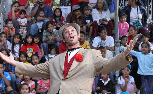 Clowning around with performer David Cebrian.