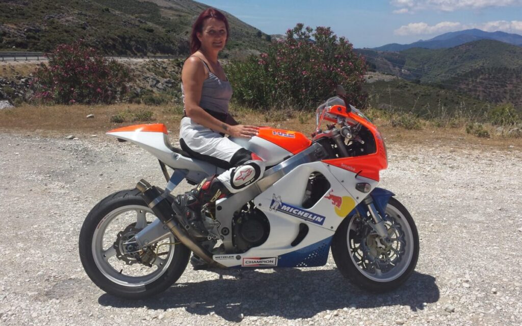 Welsh woman walks again after horrific Malaga motorcycle crash thanks to dedicated Spanish doctors