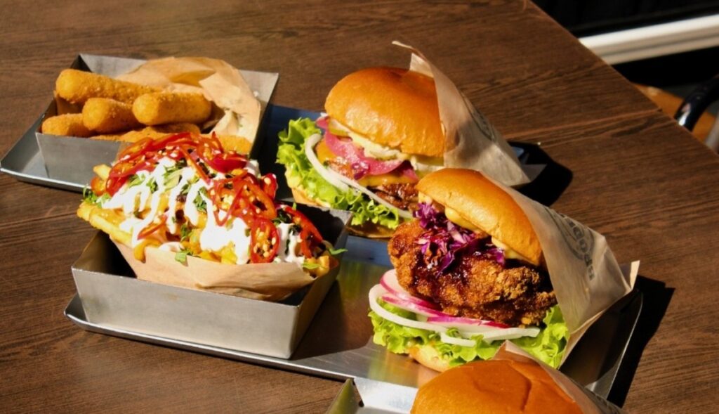 Brodernas Marbella. Laid-back burgers and must-try dirty fries