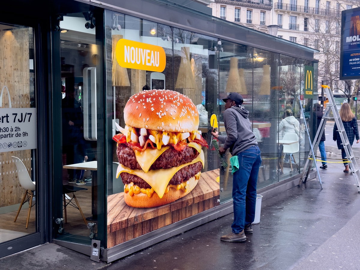 Amsterdam bans burger and flight ads from streets in major climate crackdown