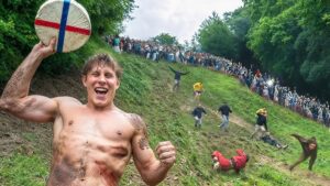 Tom Kopke wins the Cooper's Hill cheese roll 2026.