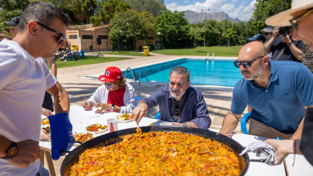 World Paella Day united residents from across the globe in l’Alfas del Pi