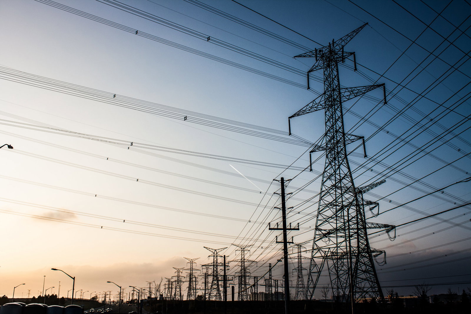 euroweeklynews.com - Molly Grace - Brussels approves €9bn anti-blackout plan to bolster Spain's electricity supply