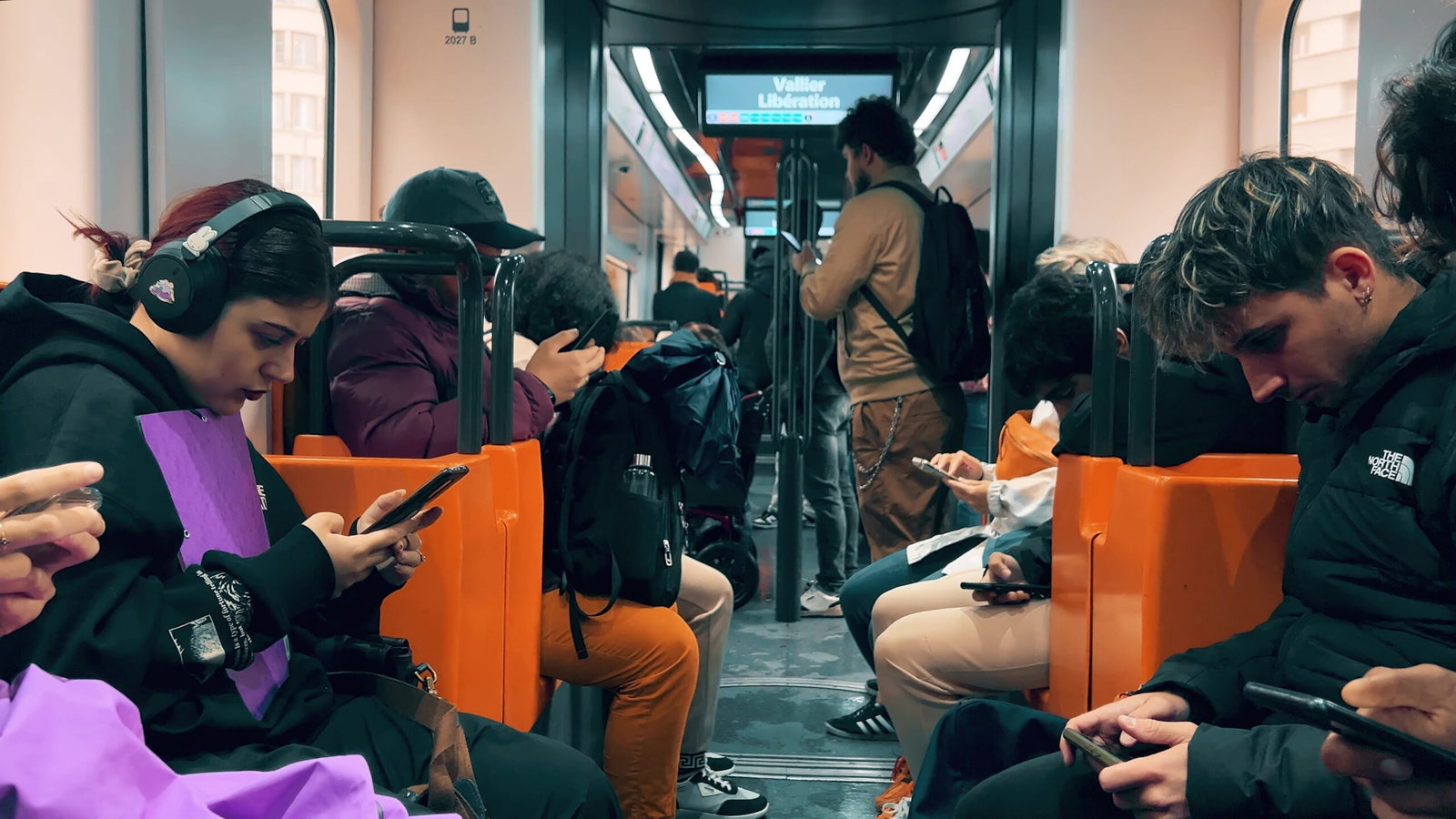 Internet Addiction Concerns Grow In Spain But Uk Figures Remain Even Higher