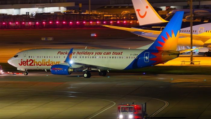 Jet2 flight takes emergency landing in Porto.