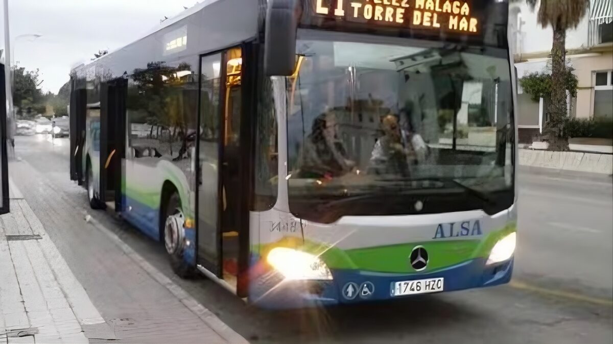 Velez-Malaga joins Malaga transport network: How to get your new travel card today