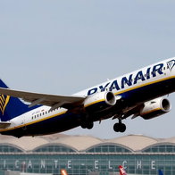 Ryanair collides with large bird on take off from Alicante.
