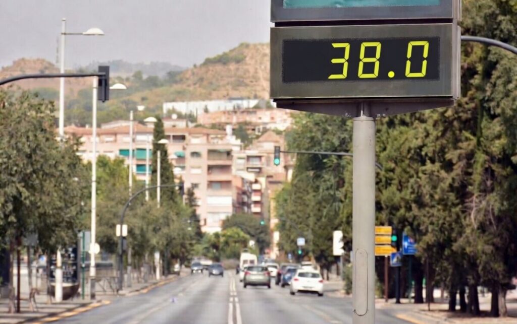 Heat dome in Spain: From Mallorca to Costa del Sol facing scorching temperatures